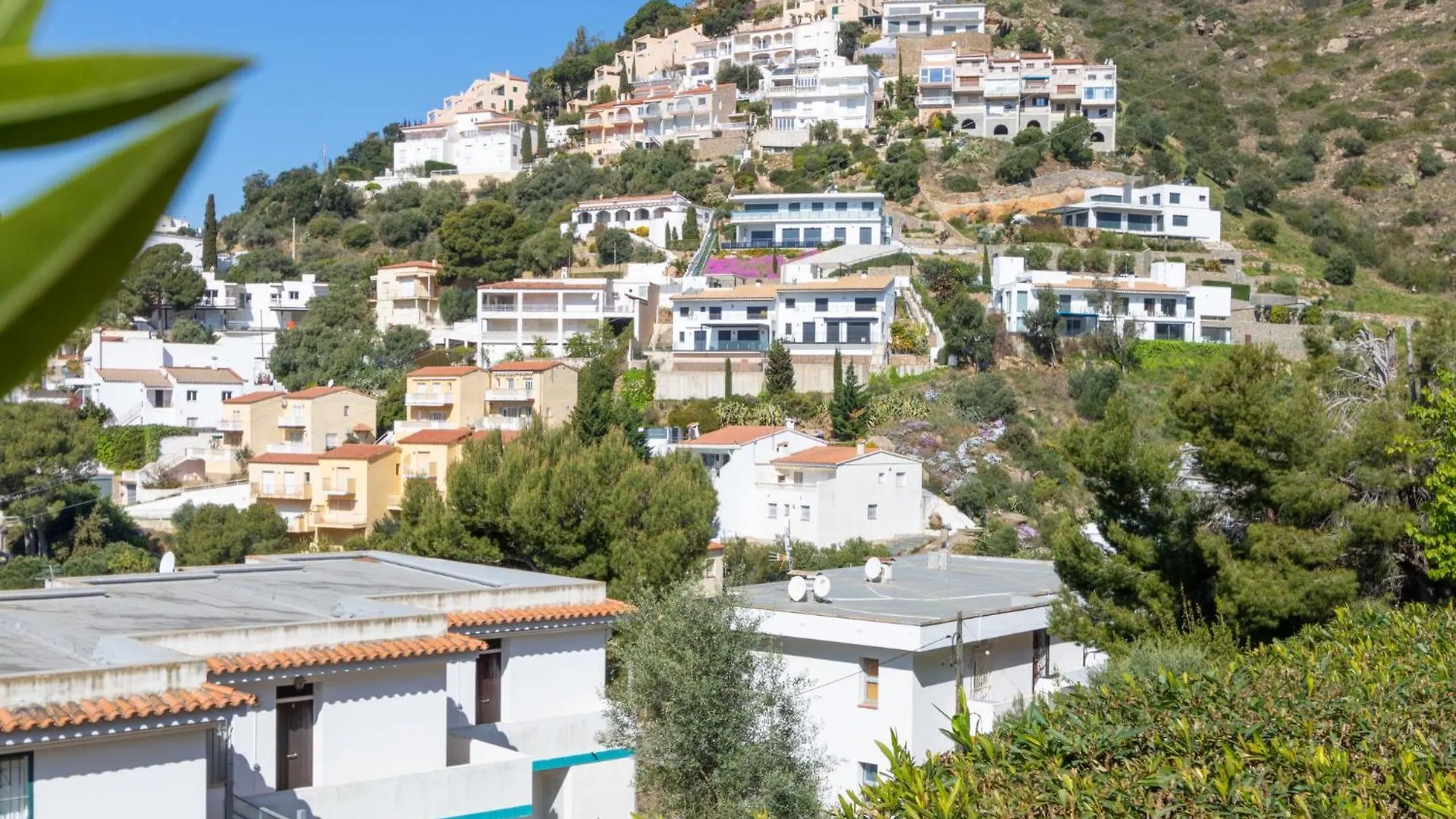 Apartment Xavi By Interhome Roses Spanje
